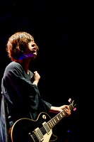 こやまたくや（G, Vo）（Photo by Yukihide "JON…" Takimoto ）