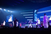 GENERATIONS from EXILE TRIBEとTHE RAMPAGE from EXILE TRIBE。(写真提供:エイベックス・エンタテインメント)