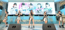 こぶしファクトリー。左から和田桜子、井上玲音、浜浦彩乃、野村みな美、広瀬彩海。（写真提供：アップフロント）