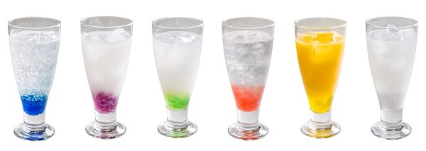 「セガコラボカフェ 超特急」のドリンクメニュー。