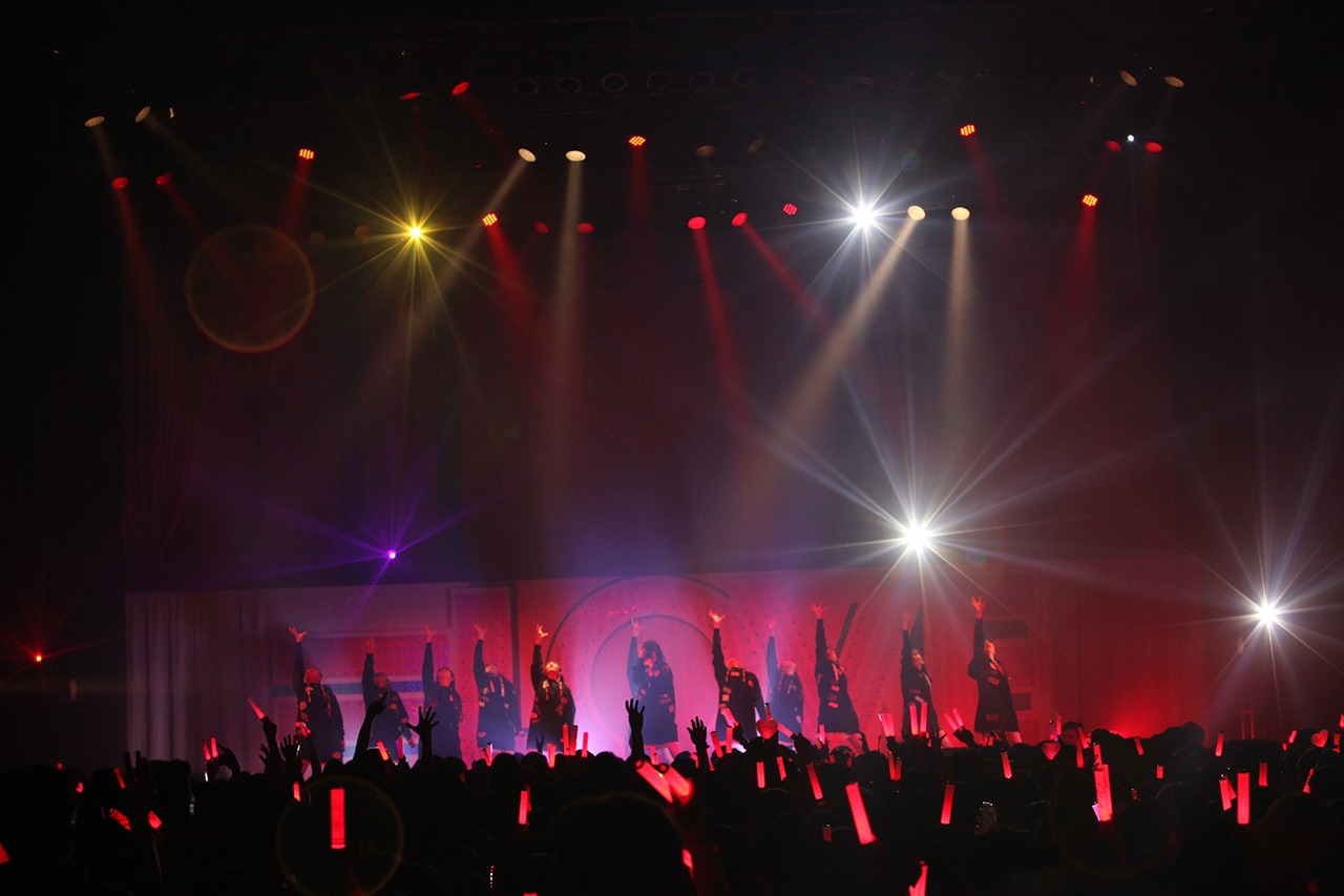 =LOVE「今、この船に乗れ！」東京・Zepp Tokyo公演の様子。（Photo by Ken Ishii）
