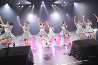 =LOVE「今、この船に乗れ！」東京・Zepp Tokyo公演の様子。（Photo by Ken Ishii）