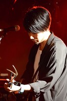 吉田結威（G, Vo）