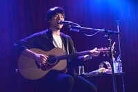 吉田結威（G, Vo）