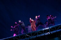 人気画像4位は「Nissy、東京ドームで見せた“Nissy Entertainment”の集大成！ツアー熱狂の終幕」より、「Nissy Entertainment "5th Anniversary" BEST DOME TOUR」の様子。