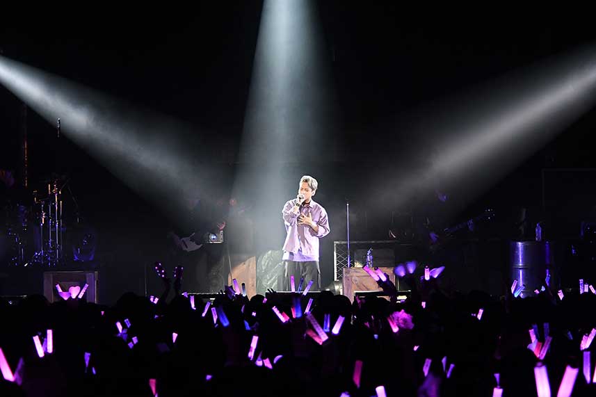 志麻「First Order II -Mission to Save You-」東京・Zepp Tokyo公演の様子。（撮影：岡本麻衣）