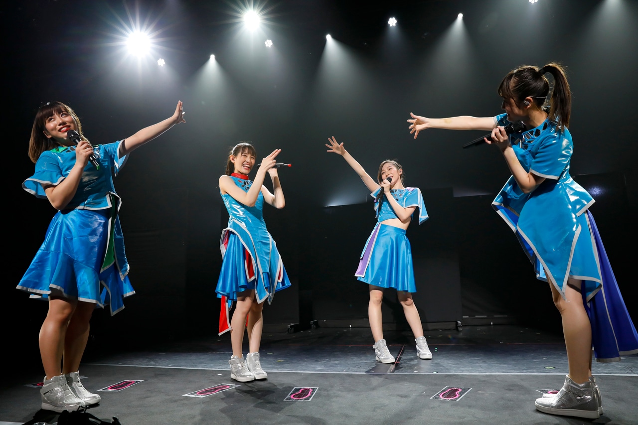 「TEAM SHACHI 1st TOUR 2019 ～タイムトレインかなた～」愛知・日本特殊陶業市民会館 ビレッジホール公演の様子。（撮影：笹森健一）