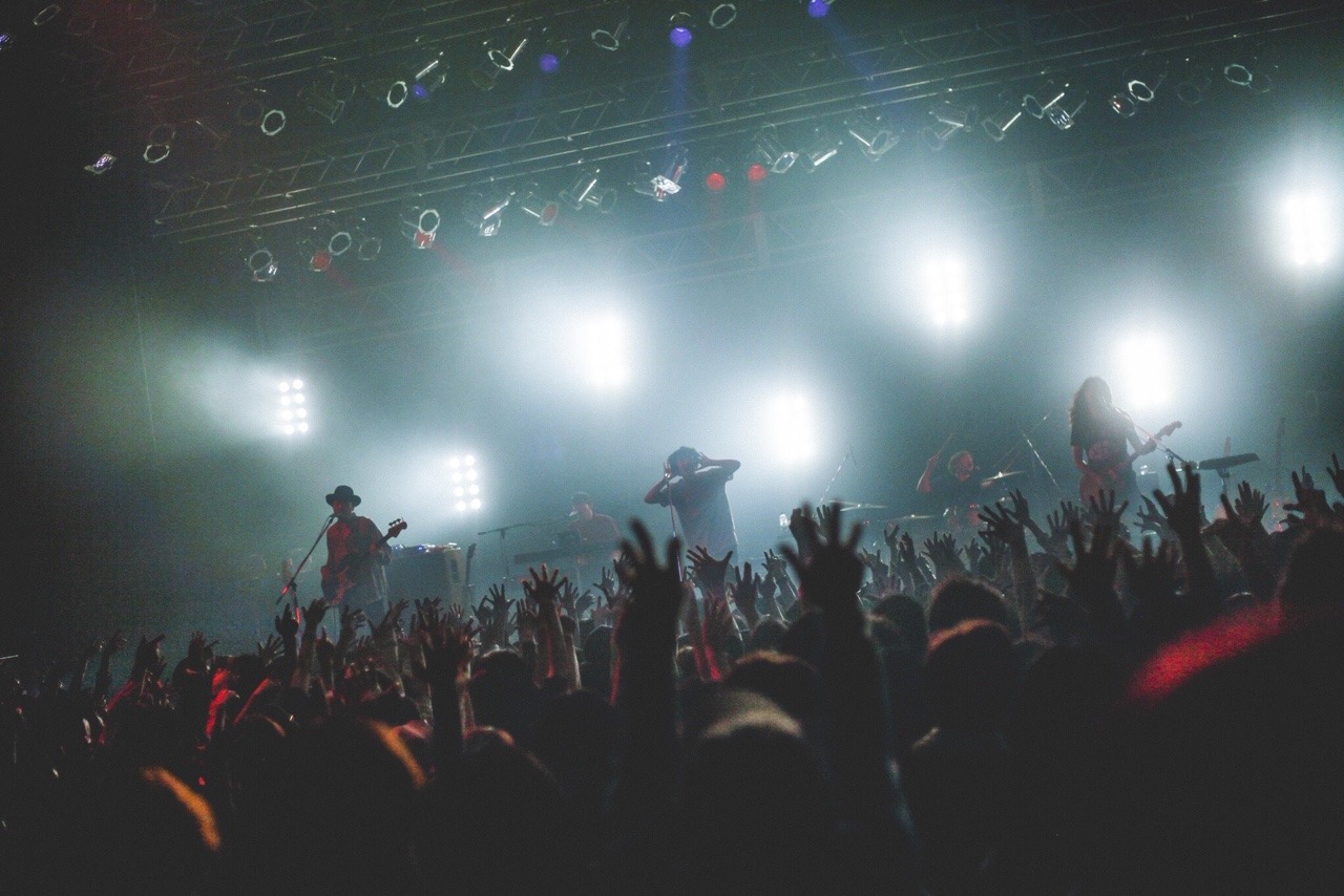 「石崎ひゅーい バンドワンマンTOUR 2019『ゴールデンエイジ』」東京・TSUTAYA O-EAST公演の様子。（撮影：鈴木友莉）