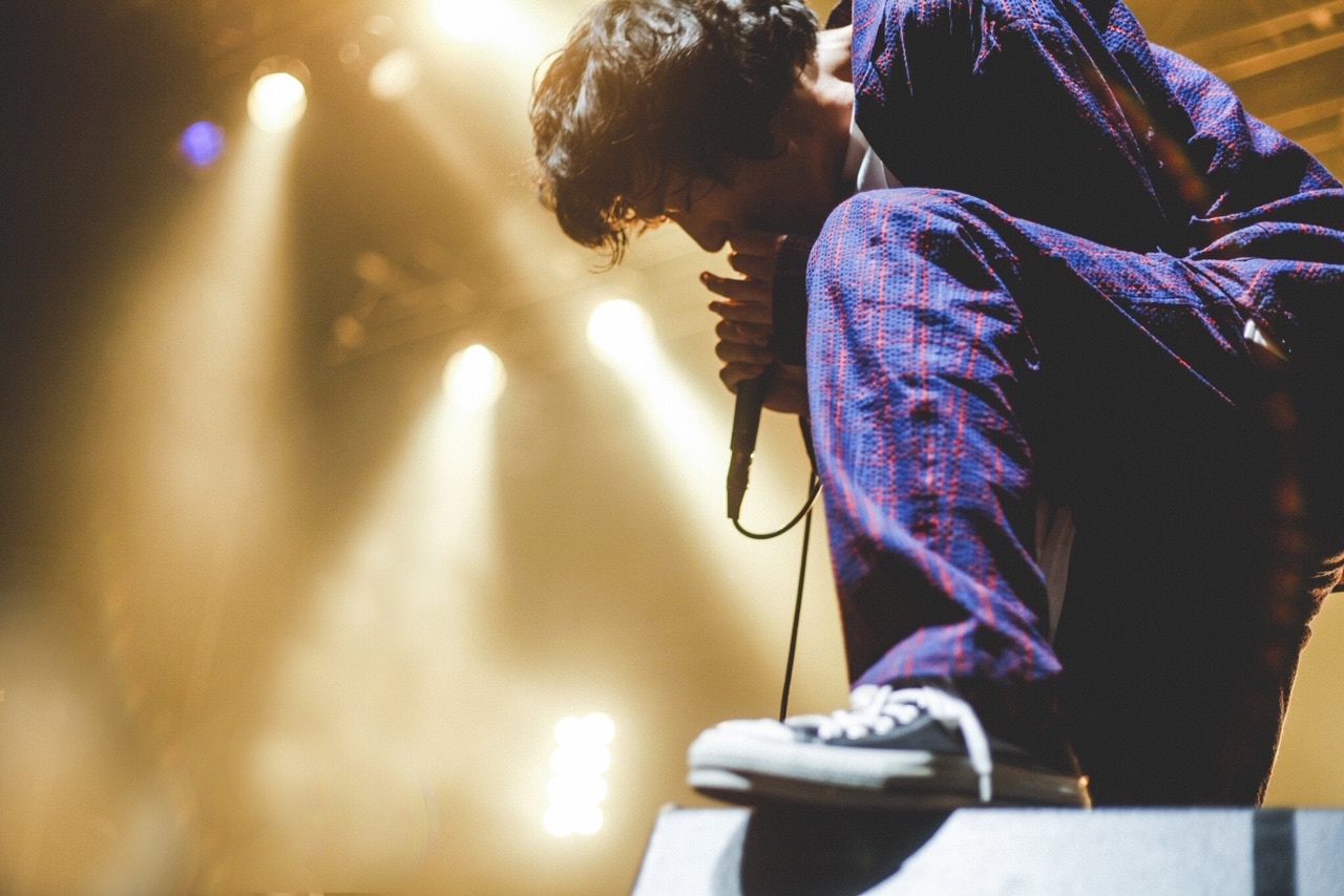 石崎ひゅーい「ゴールデンエイジ」届けた満員のO-EAST公演