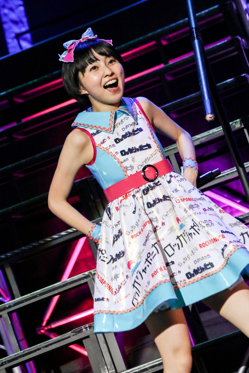 内山あみ