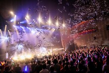 ロッカジャポニカ「ROCK A JAPONICA "FRONTIER" LIVE ～中野サンプラザ 平成最後のアイドルコンサート～」の様子。