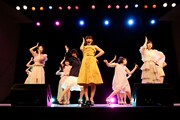 「BEYOOOOONDS 応援企画FCイベント～晩春の陣ZIN～」の様子。（写真提供：アップフロントグループ）