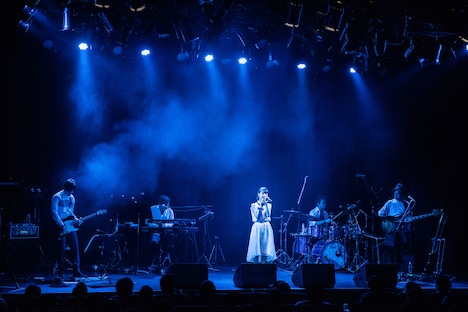 「南端まいなワンマンライブ～Firsts～」昼公演の様子。