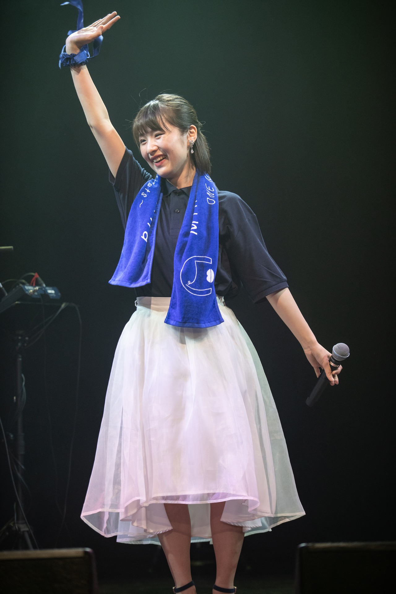 南端まいな