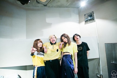 tricot（写真提供：エイベックス・エンタテインメント株式会社）