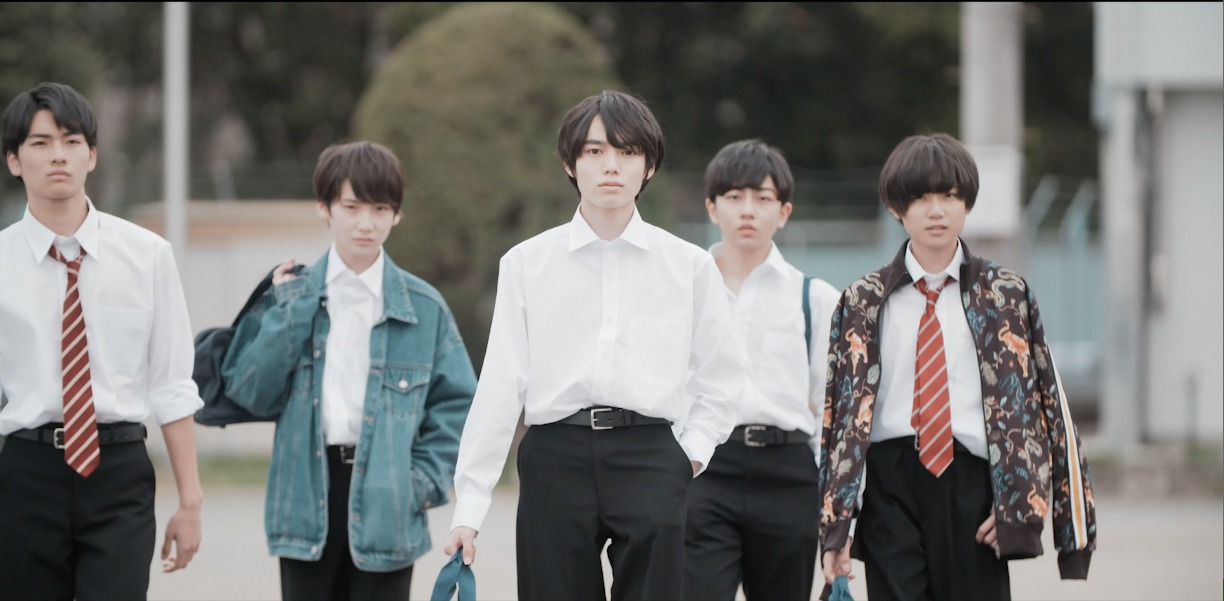 BATTLE BOYS「With you With me」ミュージックビデオより。