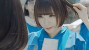 BiSH「I am me.」ミュージックビデオより。