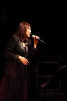 高橋洋子（撮影：安田慎一）