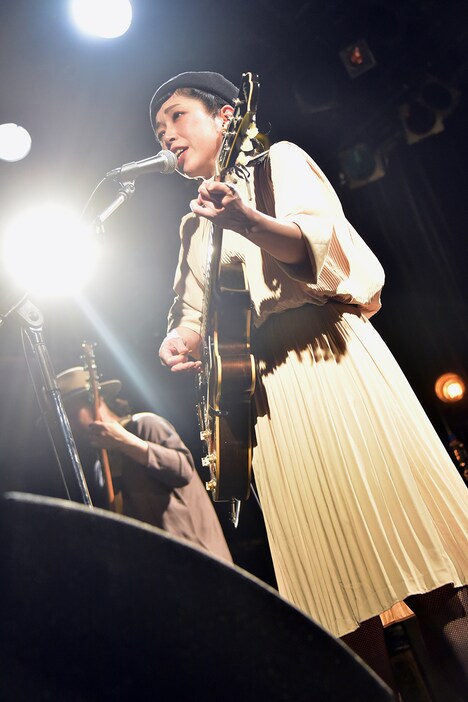 Ｔ字路s「PIT VIPER BLUES Release Tour」の様子。