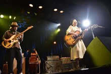 Ｔ字路s「PIT VIPER BLUES Release Tour」の様子。