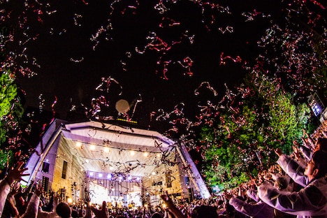 Saucy Dog「YAON de WAOOON in TOKYO」の様子。（撮影：白石達也）