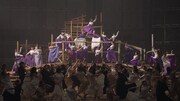 乃木坂46「Sing Out!」ミュージックビデオのワンシーン。