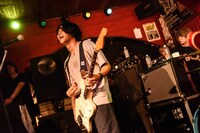 横山優也（Vo, G）（Photo by Masanori Fujikawa）