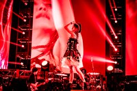 LiSA（撮影：青木カズロー）