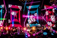 LiSA「LiVE is Smile Always～364＋JOKER～」の様子。（撮影：青木カズロー）