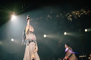 「MISIA 平成武道館 LIFE IS GOING ON AND ON」の様子。
