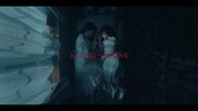 Aimer「STAND-ALONE」ミュージックビデオのワンシーン。