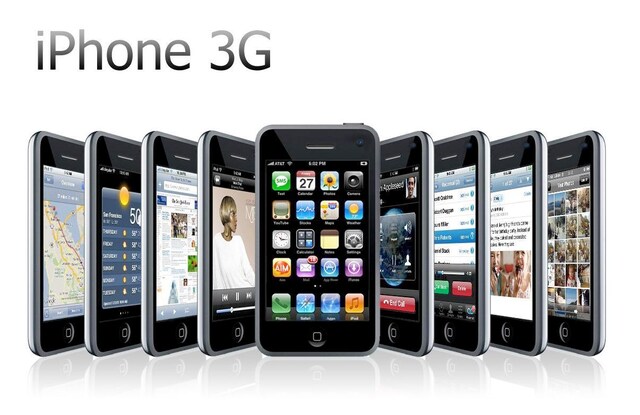 08年7月に発売されたiPhone3G。11年の夏モデルから各キャリアともスマホ中心のラインナップとなり、本格的なスマホ時代にシフトする。（”Apple Iphone 3G” by wvfonseca is licensed under CC BY-ND 2.0）