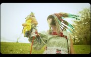 永原真夏「BEΔUTIFUL」ミュージックビデオのワンシーン。