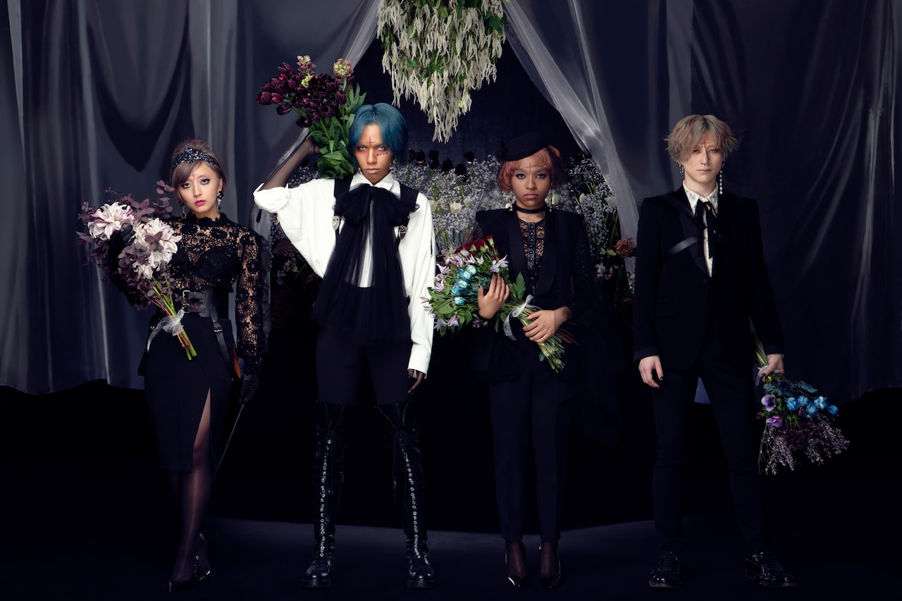 女王蜂新作「十」収録内容明らかに、初回盤DVDには「蜜蜂ナイト」映像