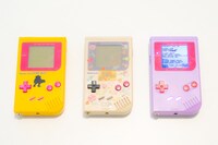 3台のゲームボーイ。