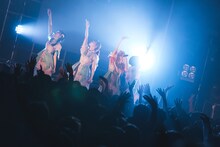 uijin one man live 「dreaming」の様子。（撮影：真島洸［M.u.D］）