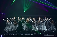 「欅坂46 3rd YEAR ANNIVERSARY LIVE」東京・日本武道館公演の様子。