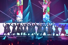 「欅坂46 3rd YEAR ANNIVERSARY LIVE」東京・日本武道館公演の様子。