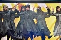 「欅坂46 3rd YEAR ANNIVERSARY LIVE」東京・日本武道館公演の様子。