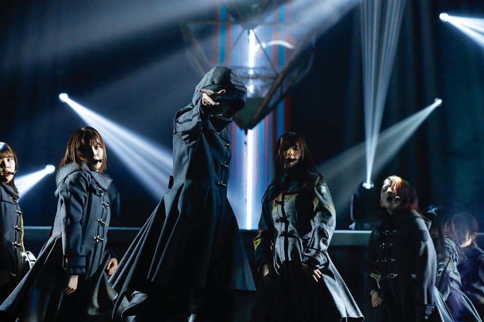 「欅坂46 3rd YEAR ANNIVERSARY LIVE」東京・日本武道館公演の様子。（撮影：上山陽介）