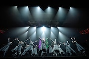 「欅坂46 3rd YEAR ANNIVERSARY LIVE」東京・日本武道館公演の様子。(撮影:上山陽介)
