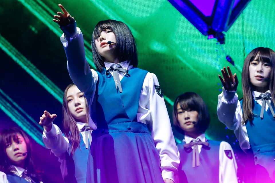 「欅坂46 3rd YEAR ANNIVERSARY LIVE」東京・日本武道館公演の様子。（撮影：上山陽介）