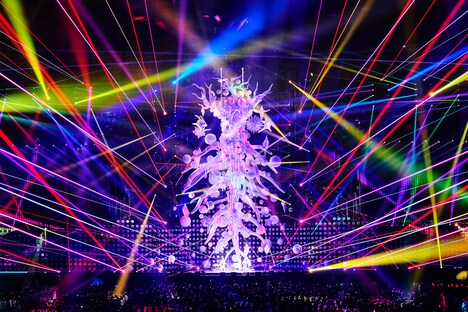 「ゆず弾き語りドームツアー2019 ゆずのみ～拍手喝祭～」5月11日愛知・ナゴヤドーム公演の様子。（撮影：太田好治 / 立脇卓）