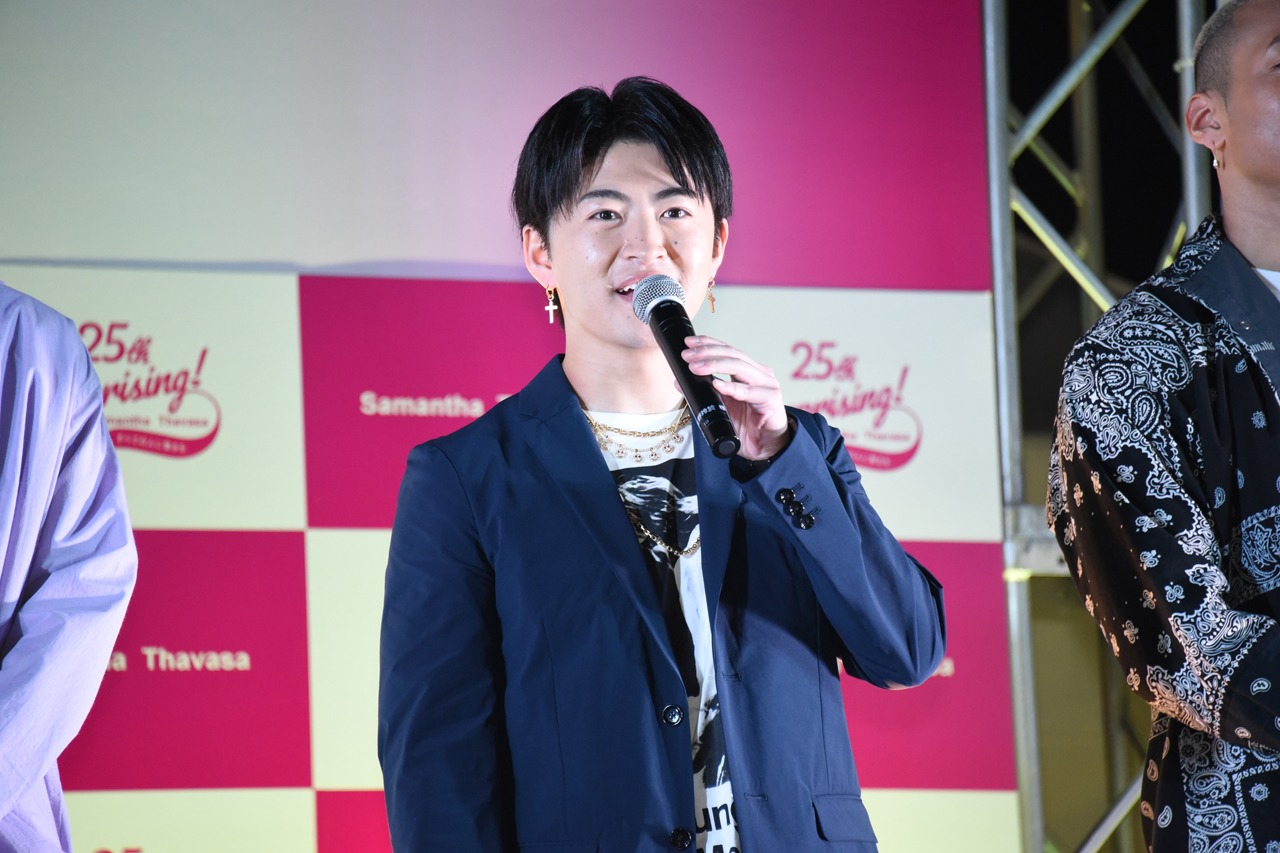 佐野玲於