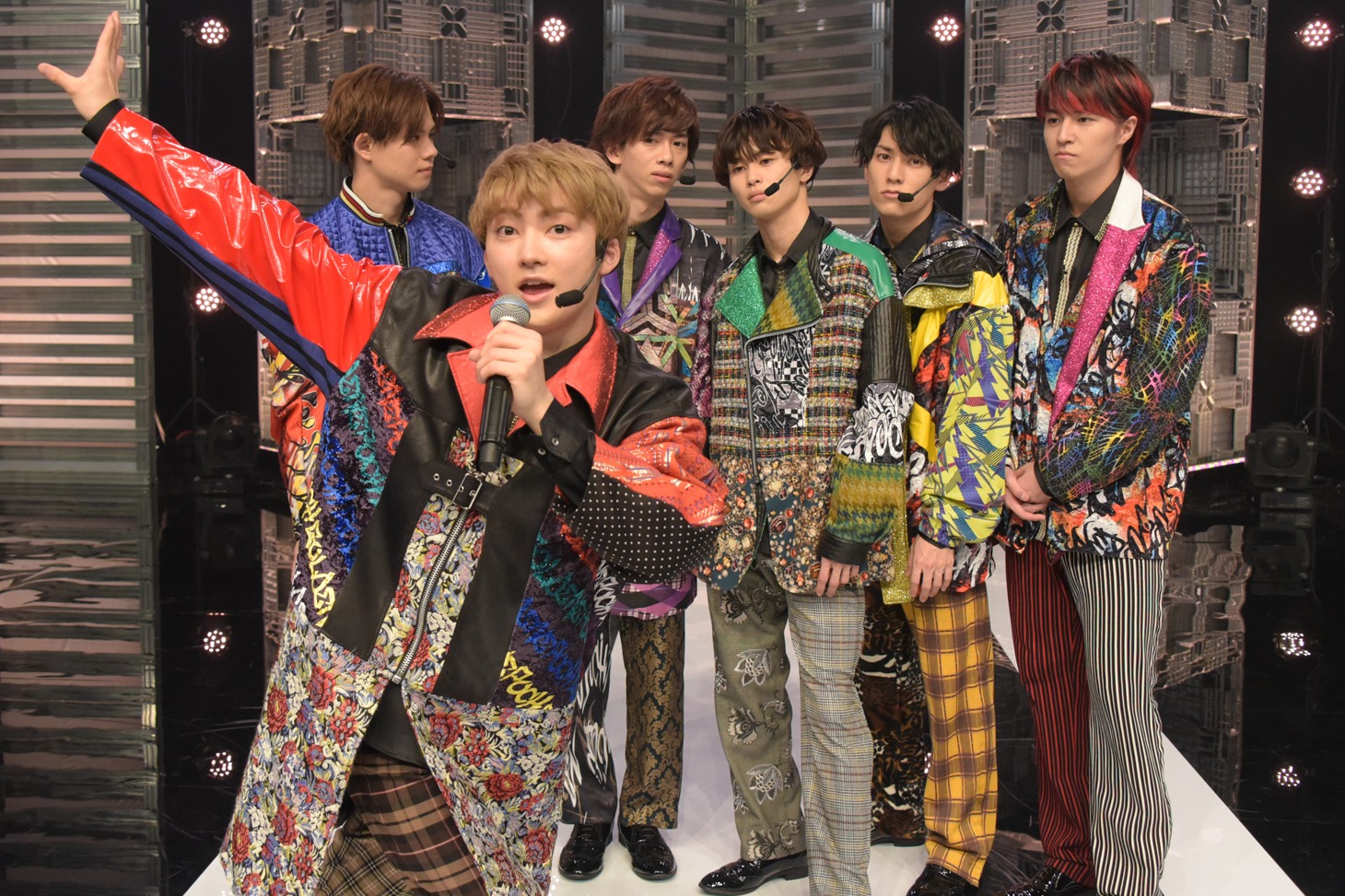 「ユーキジュークボックス」の超特急。