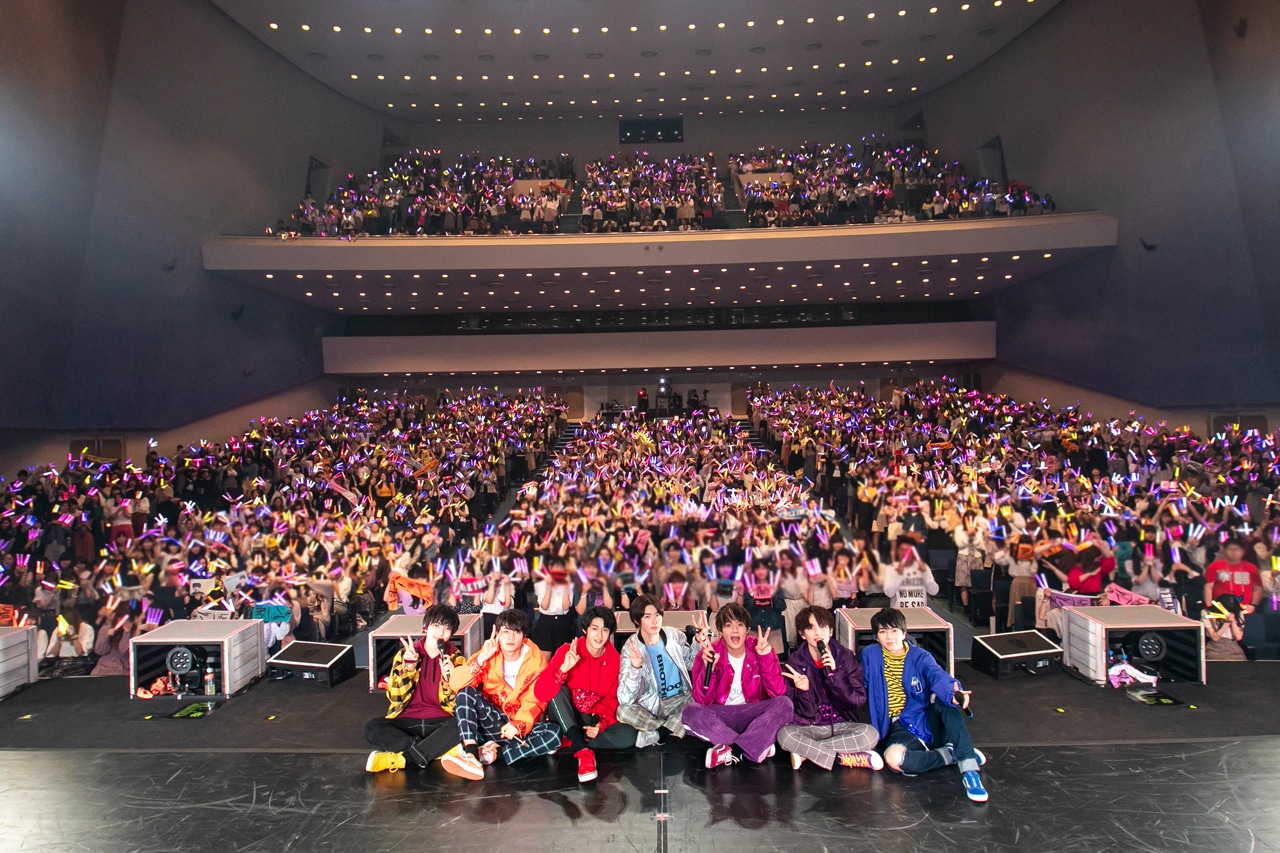 「M!LK SPRING TOUR 2019 Treasure Treasure」東京・昭和女子大学人見記念講堂公演の様子。