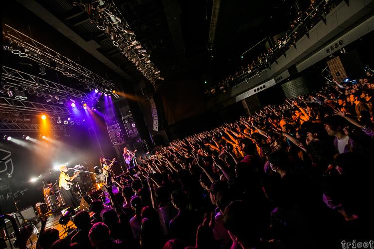 tricot「大反射祭Tour」東京・TSUTAYA O-EAST公演の様子。