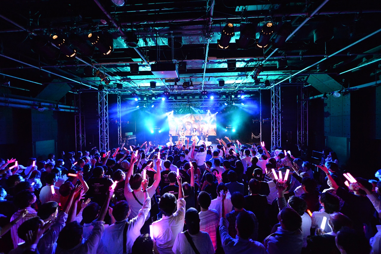 CoverGirls「GiRLS DiSTINY～世界はまだ僕を知らない～」の様子。（撮影：You Homma）