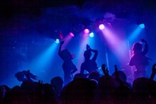 「PassCode Zepp Tour 2019」沖縄・桜坂セントラル公演の様子。（撮影：Takashi Konuma）