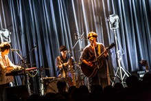 マカロニえんぴつ「マカロックツアーvol.7～ライクからラヴへ、恋の直球ド真ん中ストライク初全国ワンマン篇～」LIQUIDROOM公演の様子。（撮影：中山優司）